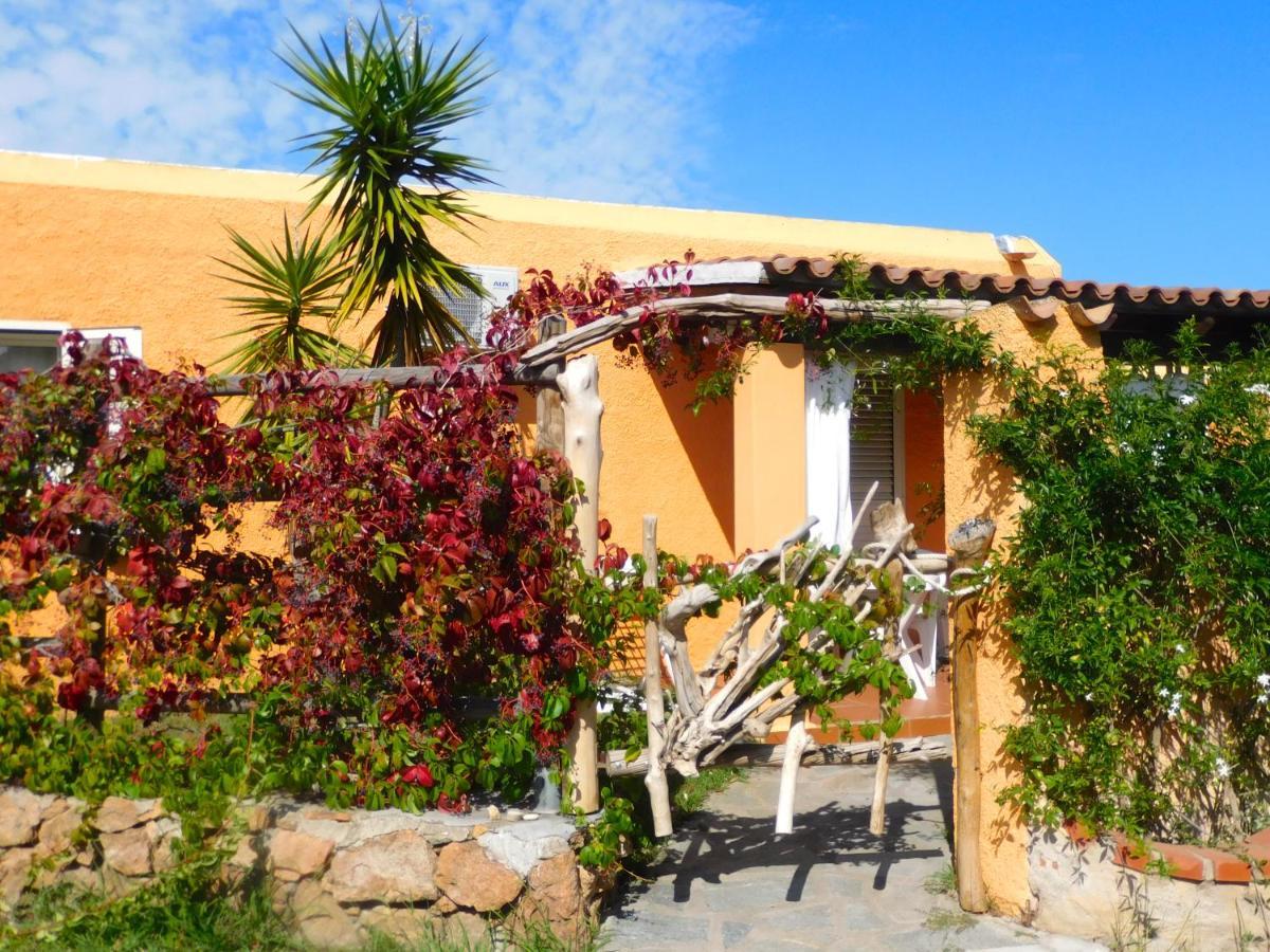 Residence La Pineta Budoni Exterior photo