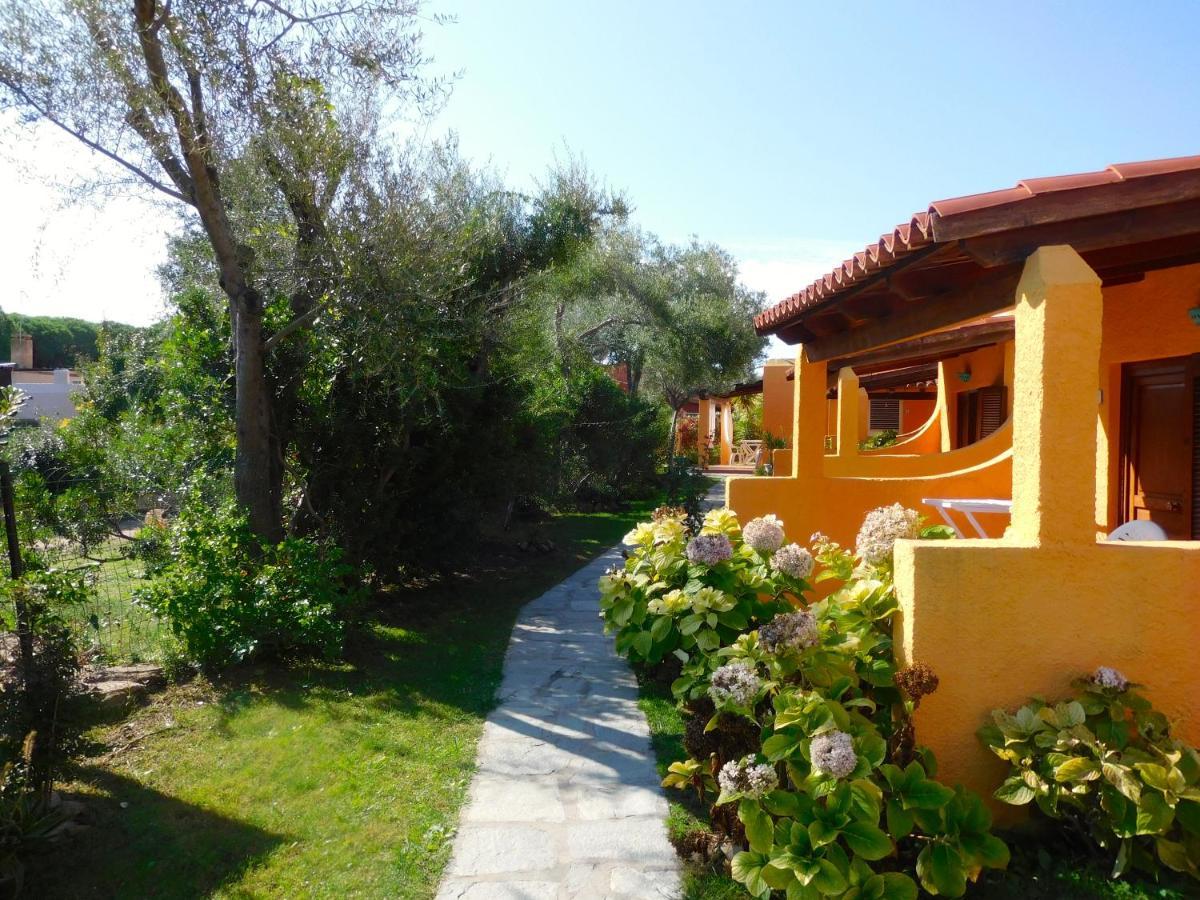Residence La Pineta Budoni Exterior photo